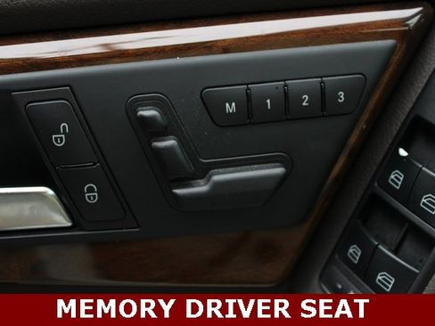 Used 2015 Mercedes-Benz GLK 350 4MATIC image 14