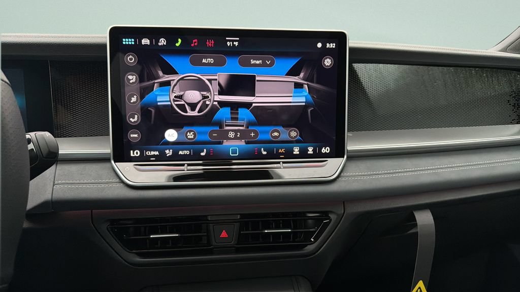 New 2026 Volkswagen Tiguan SE R-Line FWD image 20