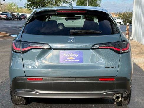 Used 2025 Honda HR-V Sport image 15