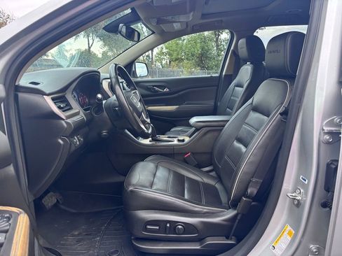Used 2019 GMC Acadia Denali w/ Technology Package image 17