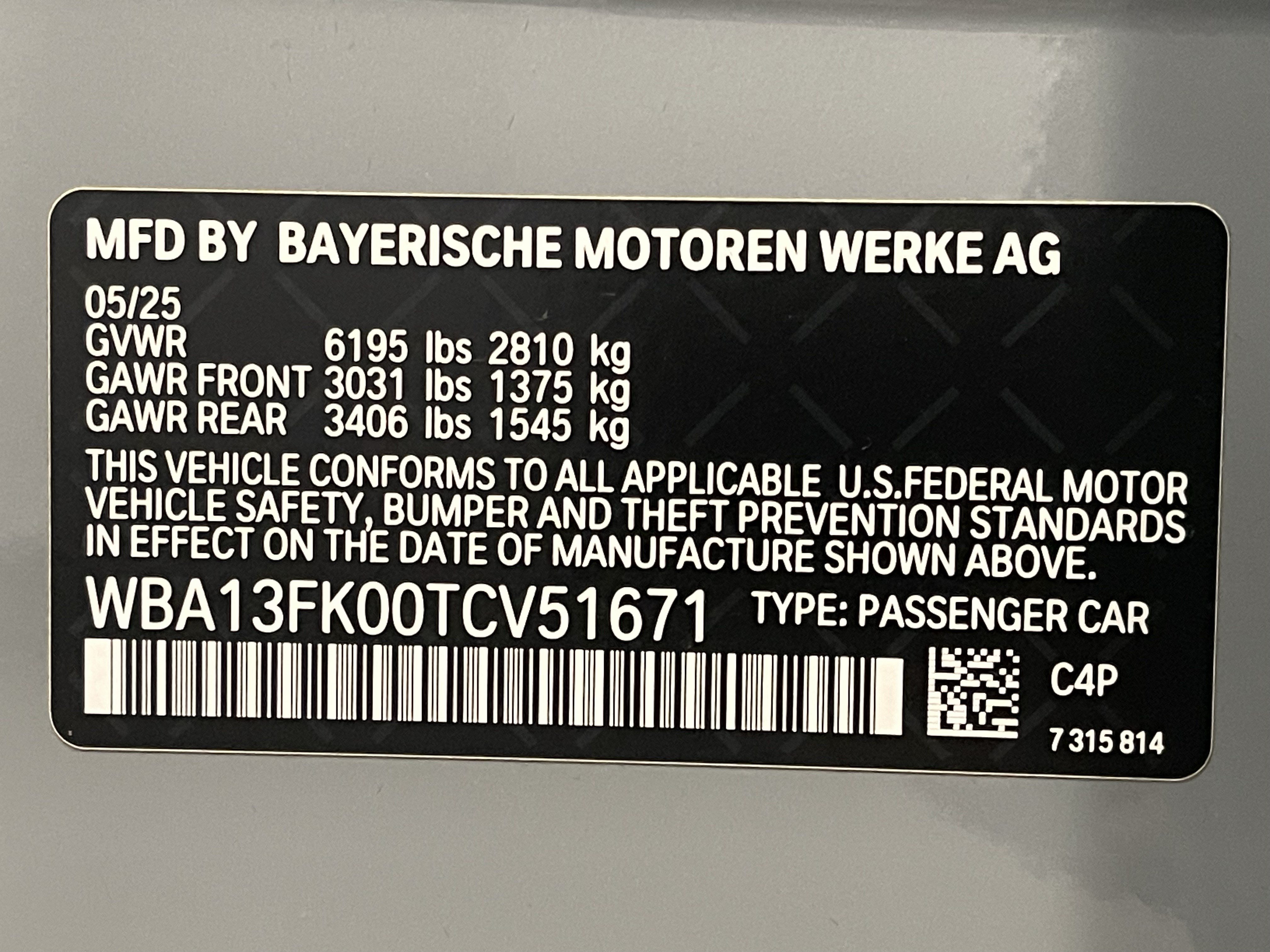 Used 2026 BMW 550e xDrive w/ Executive Package AWD/4WD image 25