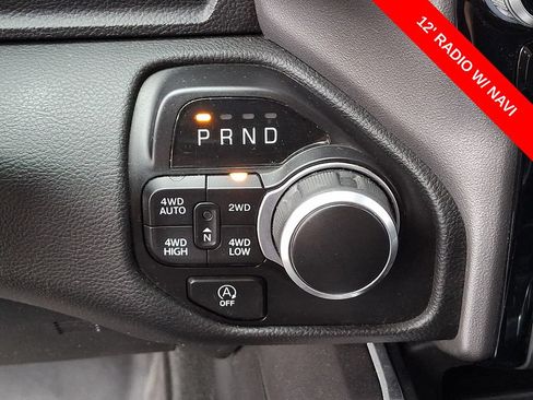 Used 2022 RAM 1500 Big Horn AWD/4WD image 14