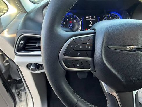 Used 2023 Chrysler Voyager LX FWD image 24