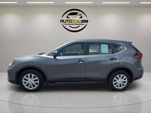Used 2019 Nissan Rogue FWD image 4