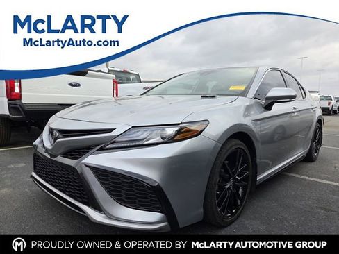 Used 2024 Toyota Camry XSE image 1