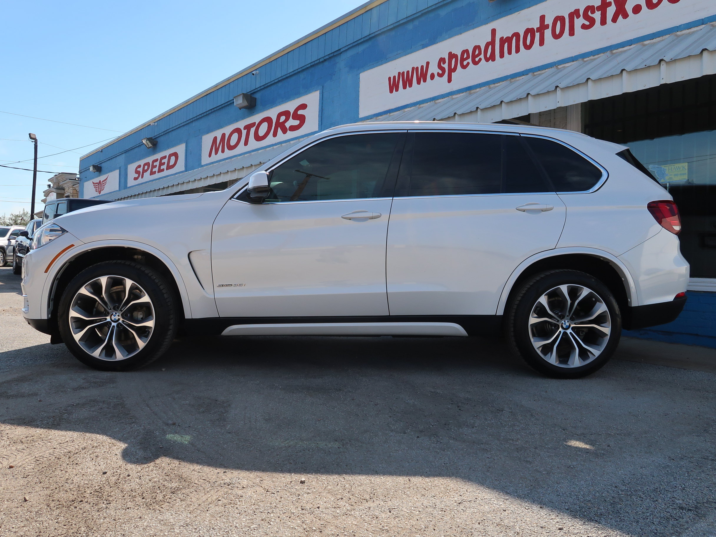 Used 2017 BMW X5 sDrive35i RWD image 4