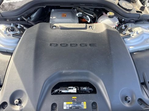 Used 2025 Dodge Charger R/T w/ Quick Order Package 25M R/T image 31