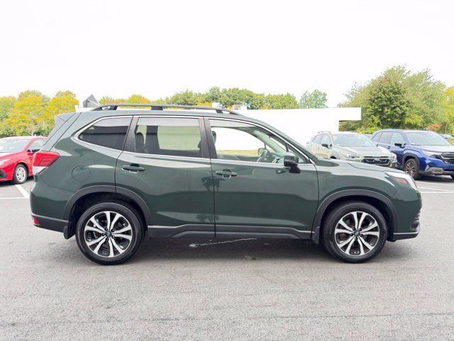 Used 2024 Subaru Forester Limited AWD/4WD image 5