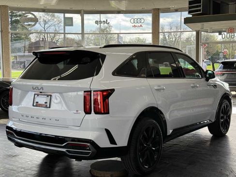 Used 2022 Kia Sorento SX FWD image 8