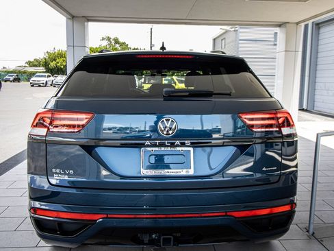 Used 2023 Volkswagen Atlas Cross Sport SEL R-Line AWD/4WD image 16
