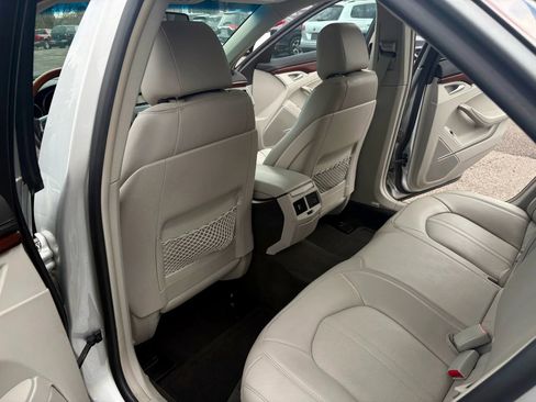 Used 2012 Cadillac CTS Luxury image 18