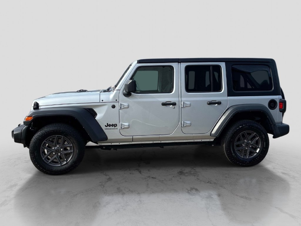 Used 2024 Jeep Wrangler Unlimited Sport AWD/4WD image 4
