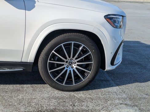 Used 2026 Mercedes-Benz GLS 450 4MATIC image 29