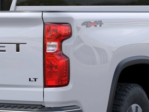 New 2026 Chevrolet Silverado 3500 LT w/ All Star Edition AWD/4WD image 11