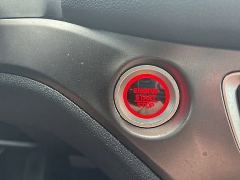 Used 2023 Honda Passport EX-L image 11