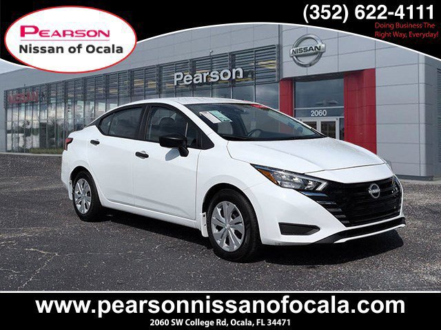 Certified 2025 Nissan Versa S w/ Trunk Package FWD image 1