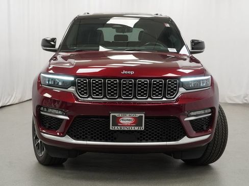 Used 2022 Jeep Grand Cherokee Summit AWD/4WD image 7