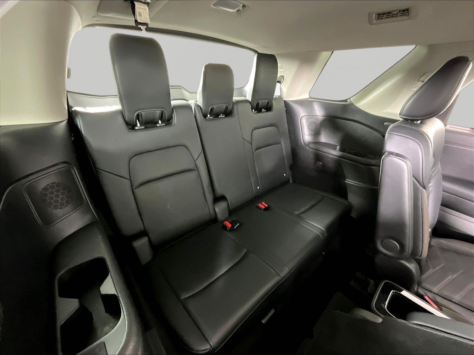 Certified 2022 Nissan Pathfinder Platinum w/ Cargo Package AWD/4WD image 25