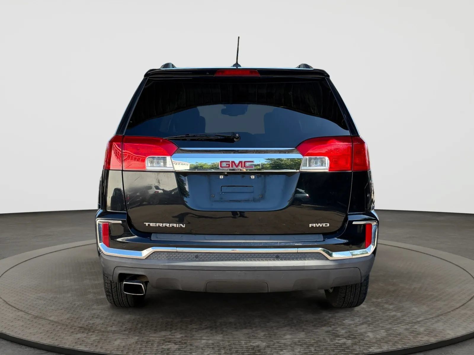 Used 2016 GMC Terrain SLT w/ Open Road Package AWD/4WD image 9