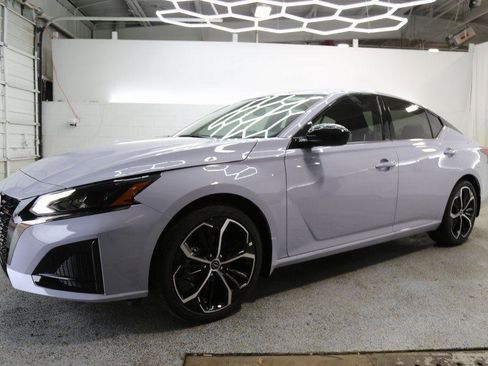 New 2025 Nissan Altima 2.5 SR w/ SR Premium Package image 1