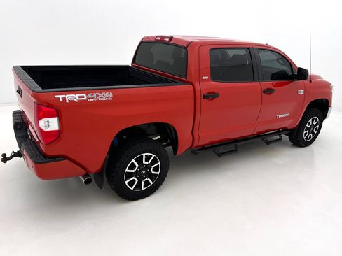 Used 2018 Toyota Tundra SR5 w/ TRD Off Road Package AWD/4WD image 6