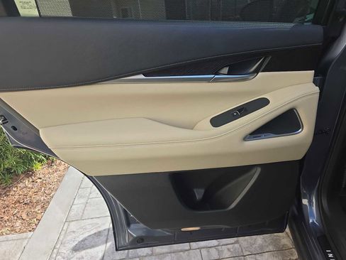 Certified 2025 INFINITI QX60 Sensory image 13