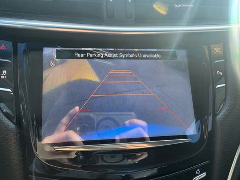 Used 2014 Cadillac XTS Luxury image 22