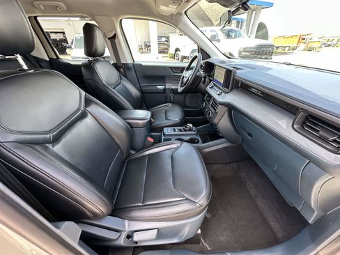 Used 2024 Ford Maverick Lariat w/ Black Appearance Package image 23