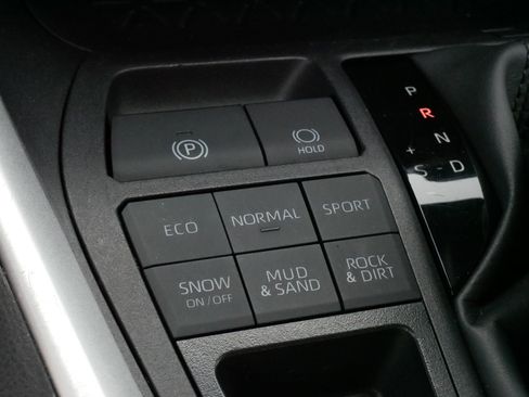 Certified 2025 Toyota RAV4 XLE w/ Weather Package AWD/4WD image 28