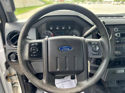 Used 2015 Ford F350 XL w/ Power Equipment Group AWD/4WD image 16