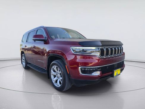 Used 2022 Jeep Wagoneer Series I w/ Premium Group I AWD/4WD image 7