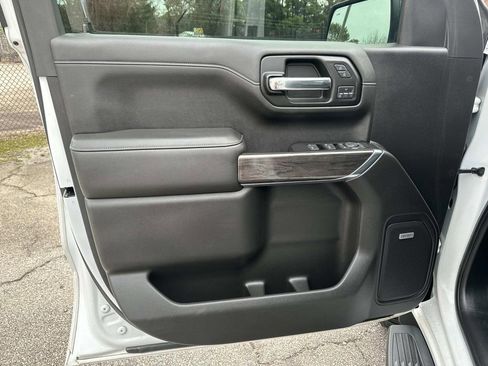 Used 2019 Chevrolet Silverado 1500 LTZ image 10