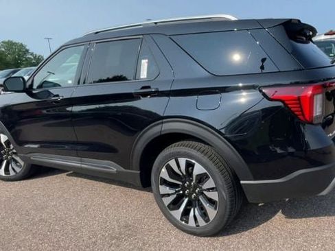 New 2026 Ford Explorer Platinum w/ LUX Leather Package AWD/4WD image 4
