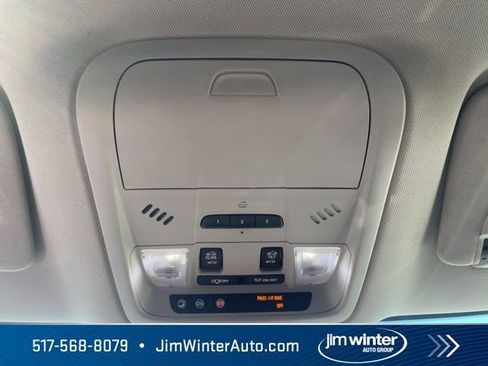 Used 2018 Buick Enclave Avenir w/ Avenir Technology Package image 37