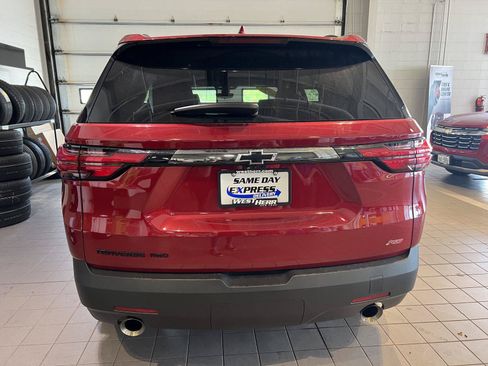 Used 2023 Chevrolet Traverse RS AWD/4WD image 8