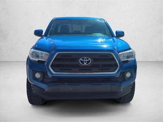 Used 2017 Toyota Tacoma SR5 w/ SR5 Appearance Package (SM) RWD video 2