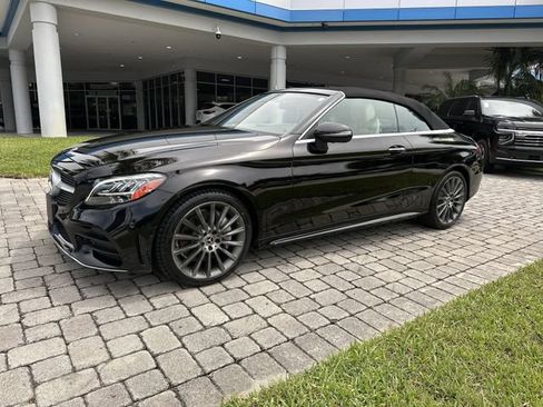 Used 2020 Mercedes-Benz C 300 4MATIC Cabriolet w/ AMG Line image 21