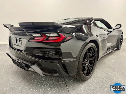 Used 2023 Chevrolet Corvette Z06 image 13