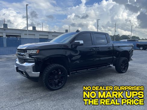 Used 2020 Chevrolet Silverado 1500 LT w/ Texas Edition RWD image 6