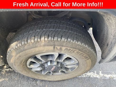 Used 2025 GMC Sierra 2500 SLT AWD/4WD image 15