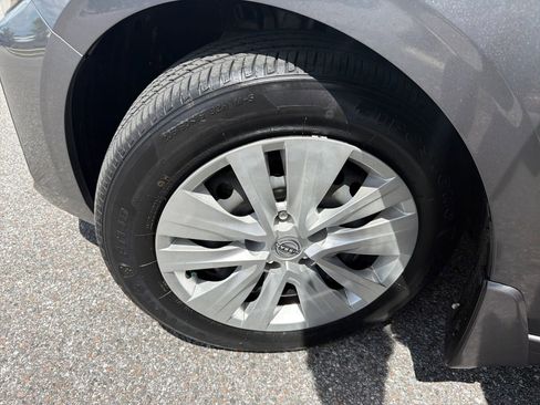 Certified 2024 Nissan Sentra S FWD image 36