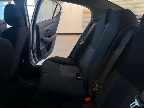 Used 2025 Nissan Sentra SV image 38