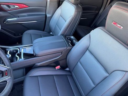 New 2026 Chevrolet Traverse Z71 w/ Driver Confidence Package AWD/4WD image 6