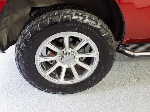 Used 2018 Ford Expedition Max XLT w/ Equipment Group 202A AWD/4WD image 6