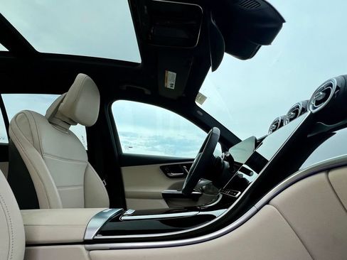 Certified 2026 Mercedes-Benz GLC 300 4MATIC image 25