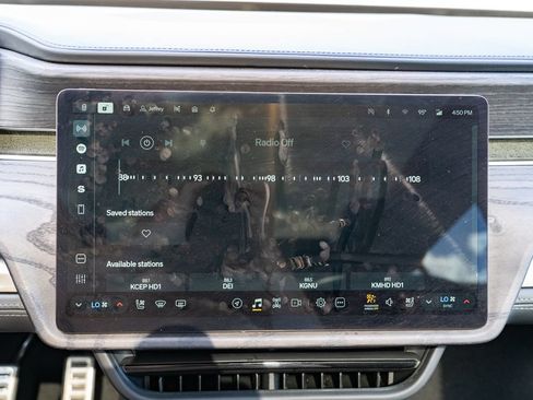 Used 2024 Rivian R1S Adventure AWD/4WD image 13