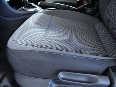 Used 2019 Volkswagen Beetle 2.0T S image 18