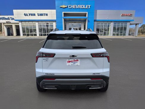 New 2026 Chevrolet Equinox ACTIV w/ Convenience Package III image 9