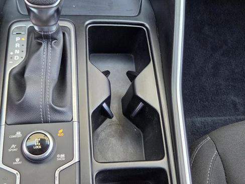 Used 2022 Kia Sorento LX image 28