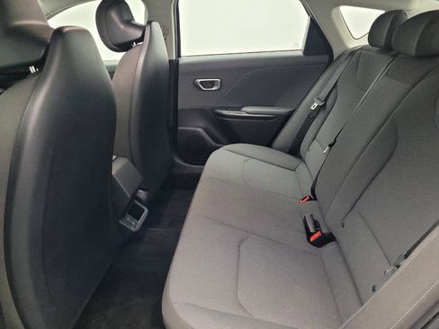 Used 2025 Kia K4 FWD image 18